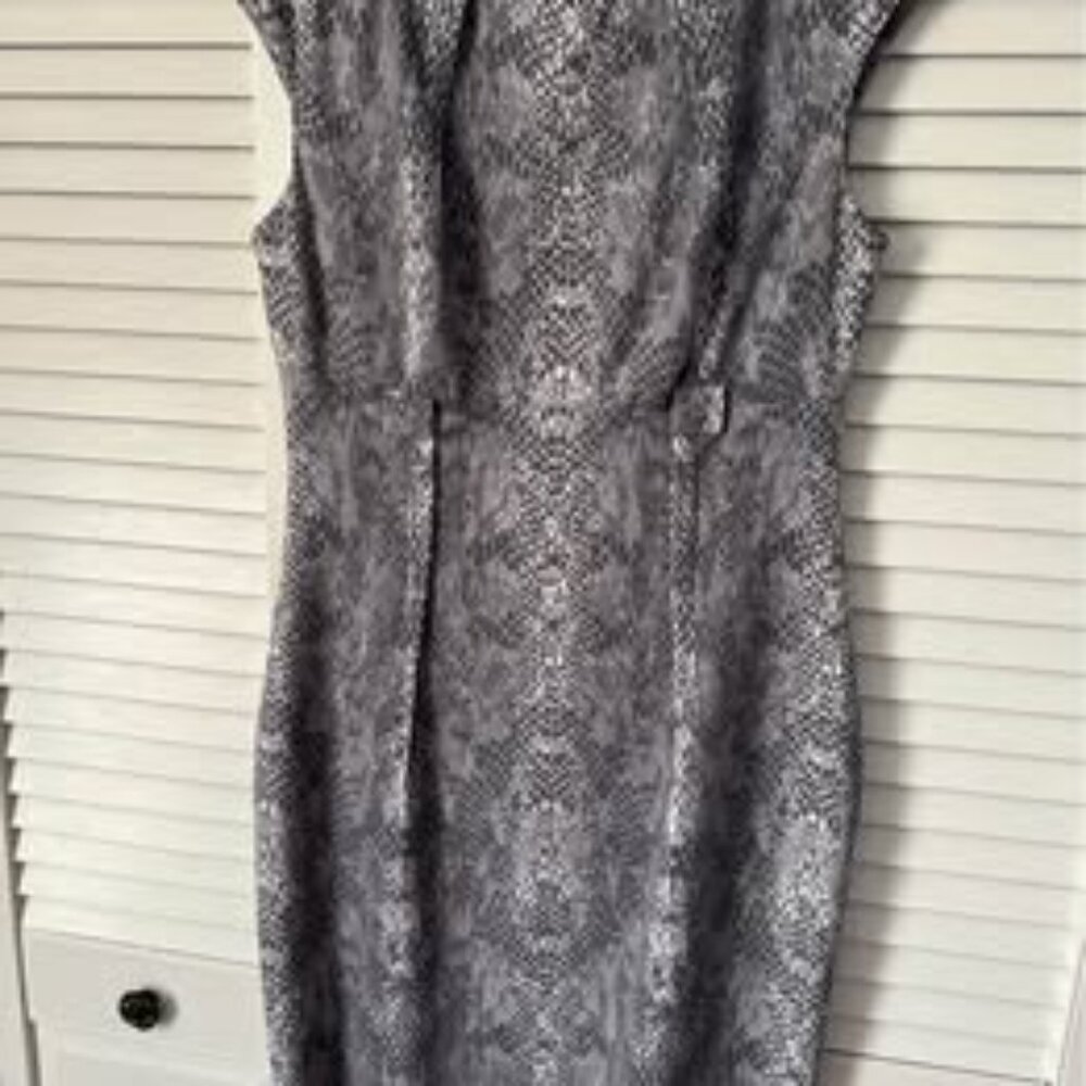 Calvin Klein dress size 4 in grey snake skin pattern